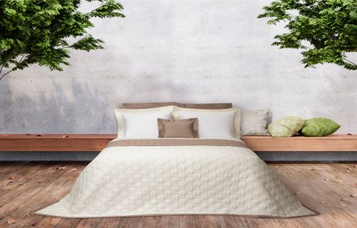 Double-Face Quilted Coverlet: Avario and Prisma - Image 5